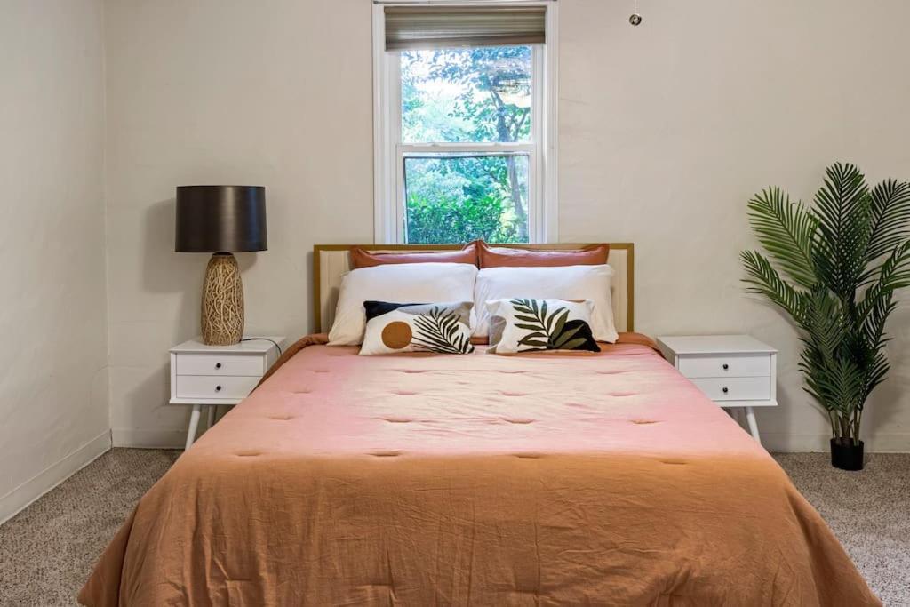Cozy Buckhead Suite - Great Area, Free Easy Parking, Near Shops And Restaurants AtlantaAtlanta  Kültér fotó