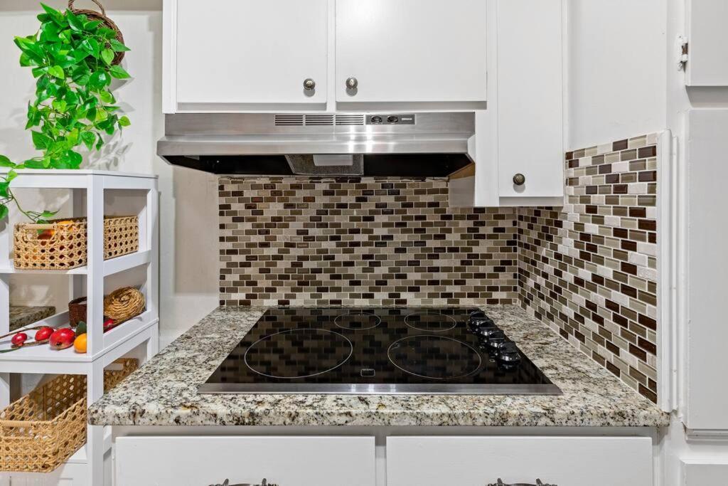 Cozy Buckhead Suite - Great Area, Free Easy Parking, Near Shops And Restaurants AtlantaAtlanta  Kültér fotó