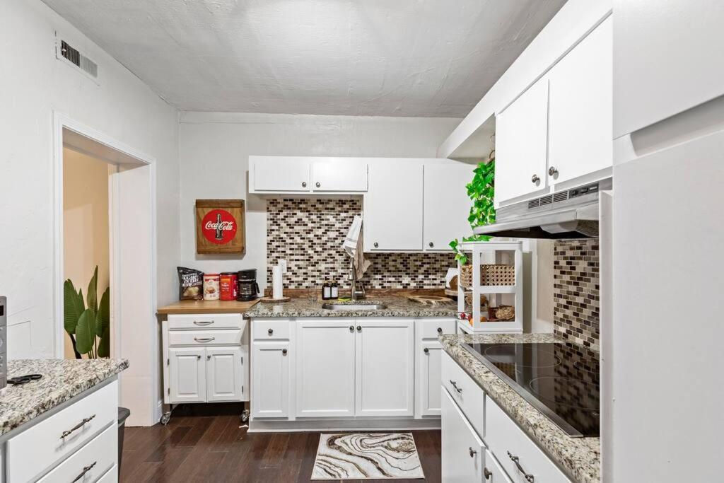 Cozy Buckhead Suite - Great Area, Free Easy Parking, Near Shops And Restaurants AtlantaAtlanta  Kültér fotó